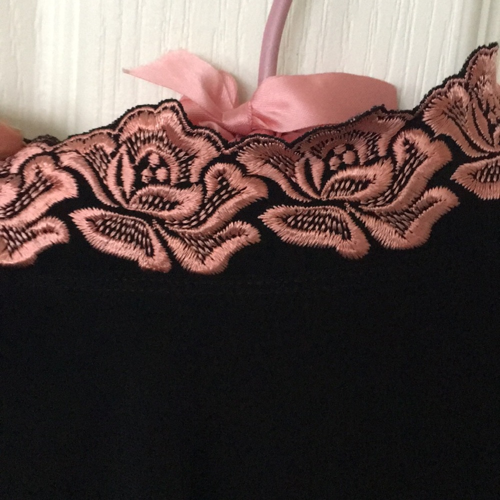 Blouse - Picture 3 of 8